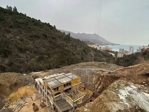 Prodaja, jednosoban stan, 42m², Bečići, Budva - image 3