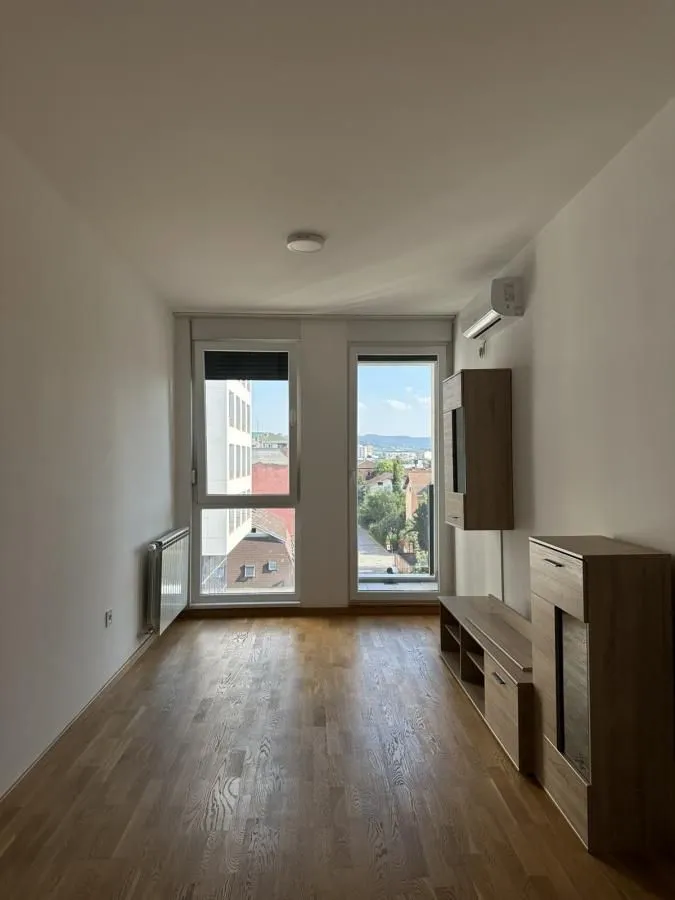 Rent, two bedroom apartment, 42m², Adamovićevo Naselje, Novi Sad Sve Podlokacije
