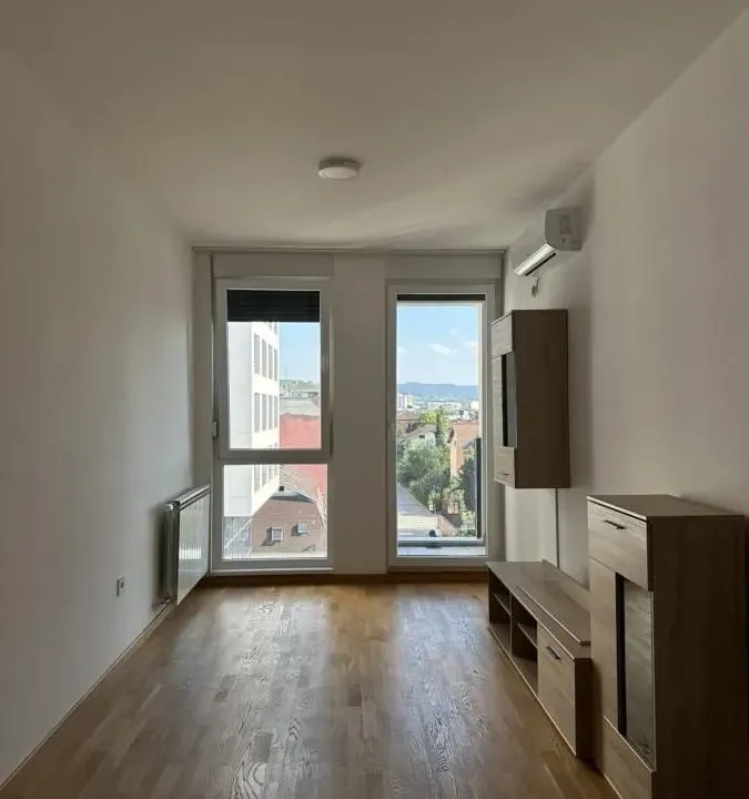 Rent, two bedroom apartment, 42m², Adamovićevo Naselje, Novi Sad Sve Podlokacije