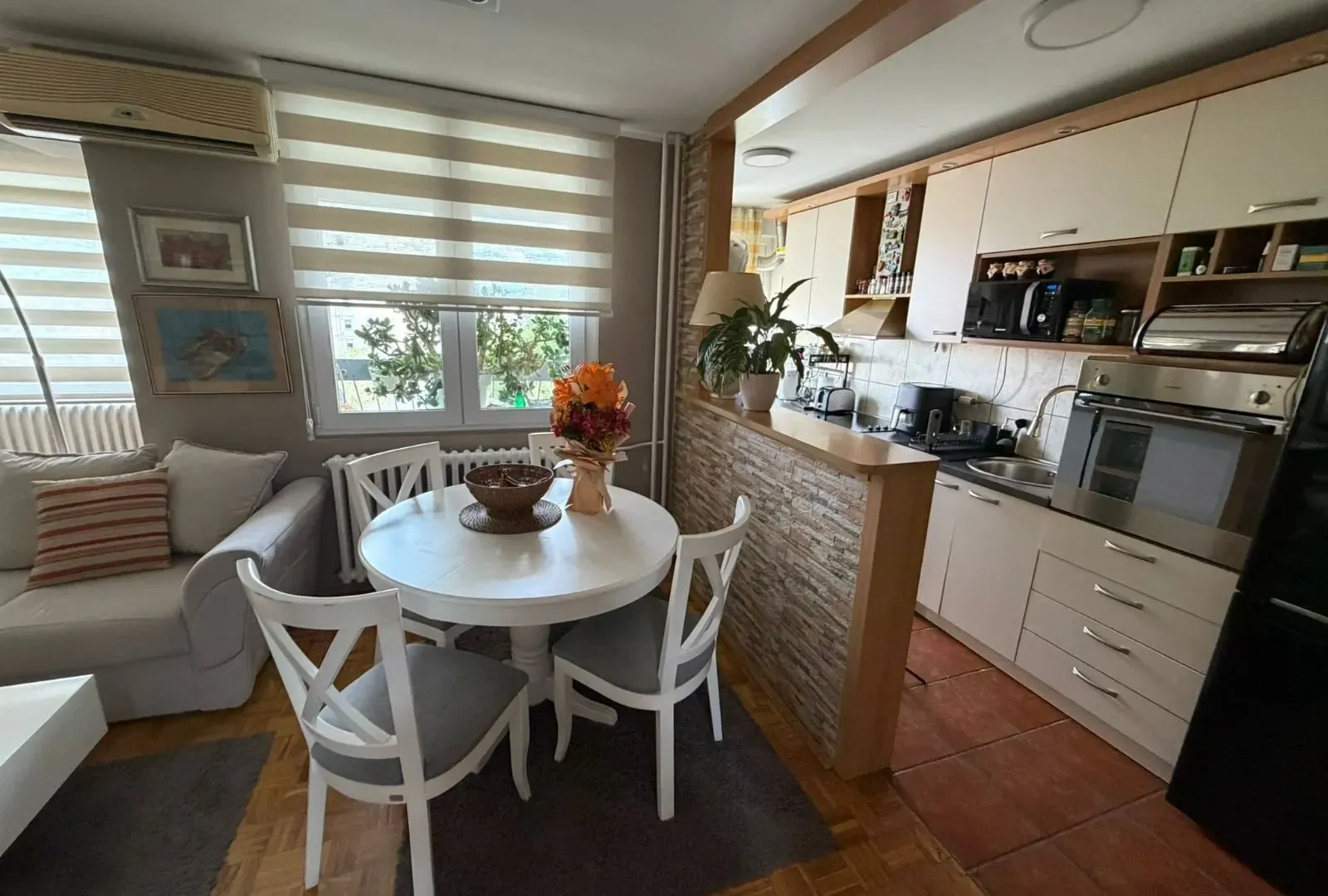 Prodaja, trosoban stan, 80m², Novo naselje, Novi Sad