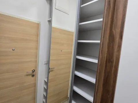 Rent, one bedroom apartment, 54m², Zabjelo, Podgorica - image 7