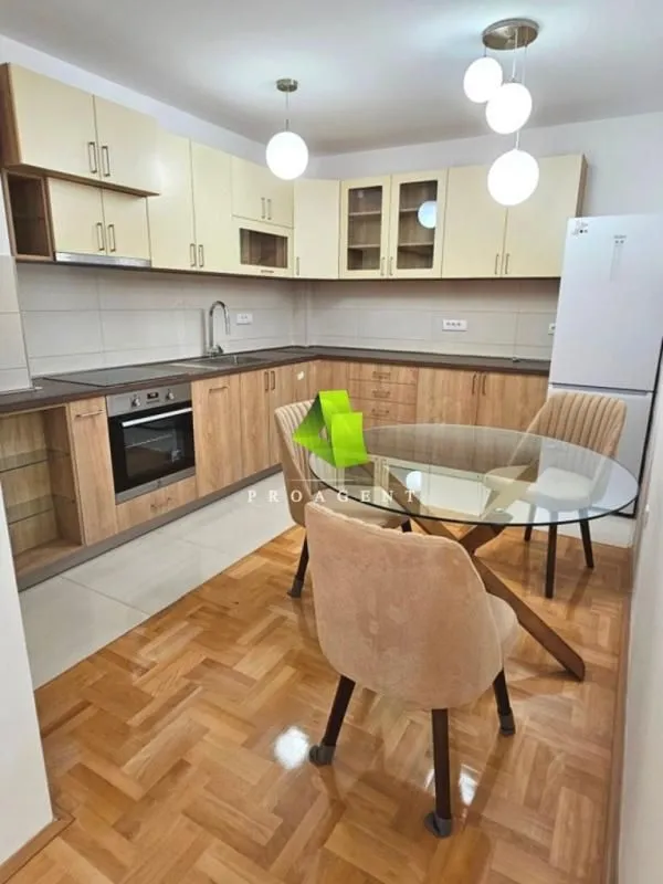 Rent, one bedroom apartment, 50m², Medijana, Niš