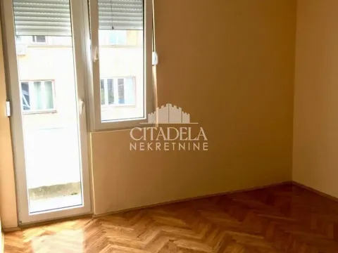 Prodaja, dvosoban stan, 79m², Vračar Centar, Vračar Sve Podlokacije - image 17