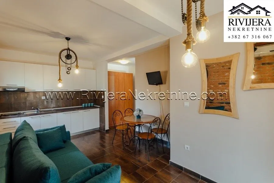Prodaja, jednosoban stan, 52m², Topla, Herceg Novi