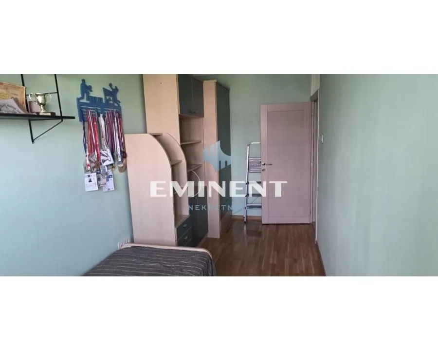 Izdavanje, stan, 57m², Zvezdara Sve Podlokacije, Beograd