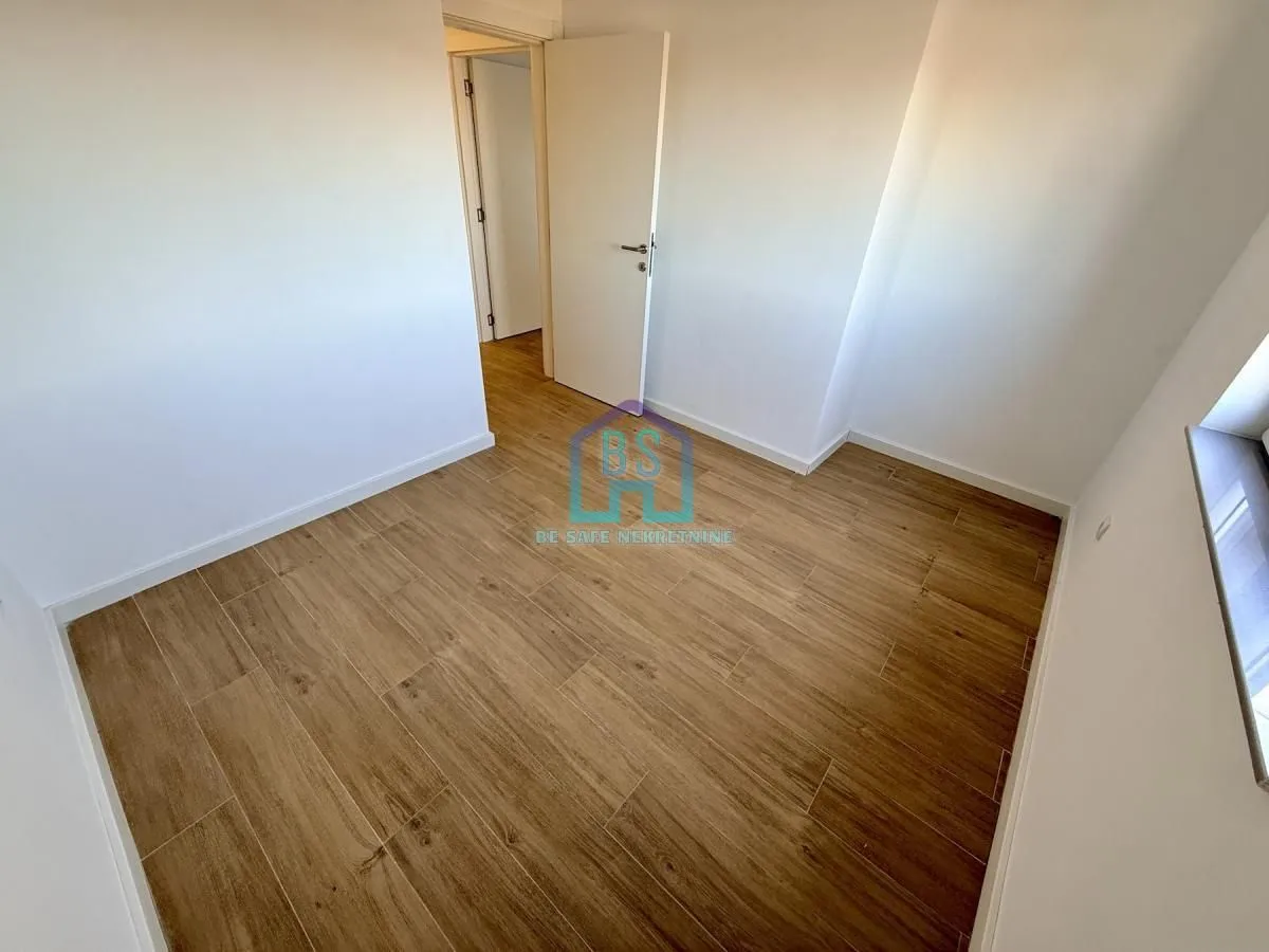 Prodaja, trosoban stan, 72m², Alibegovac, Petrovaradin