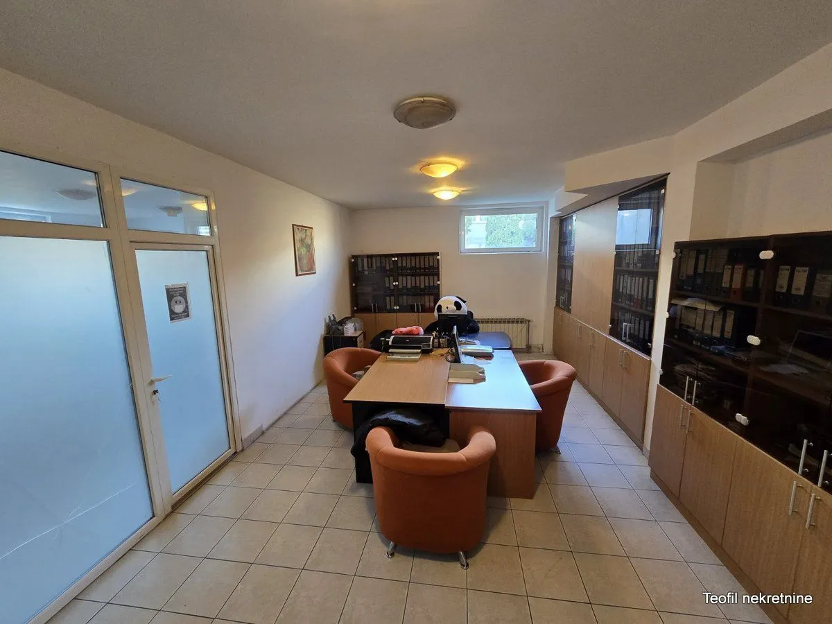 Rent, office space, 60m², Zemun Cara Dušana, Zemun Sve Podlokacije