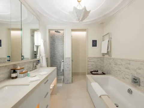 Prodaja, dvosoban stan, 131m², Porto Montenegro, Tivat - image 10