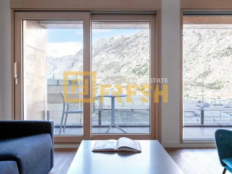 Prodaja, dvosoban stan, 136m², Kotor, Crna Gora - image 18