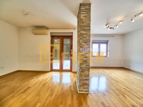 Prodaja, dvosoban stan, 122m², Tološi, Podgorica - image 3