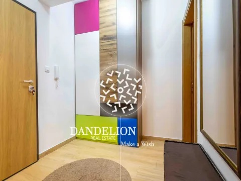 Rent, two bedroom apartment, 67m², Blok 9, Podgorica - image 16