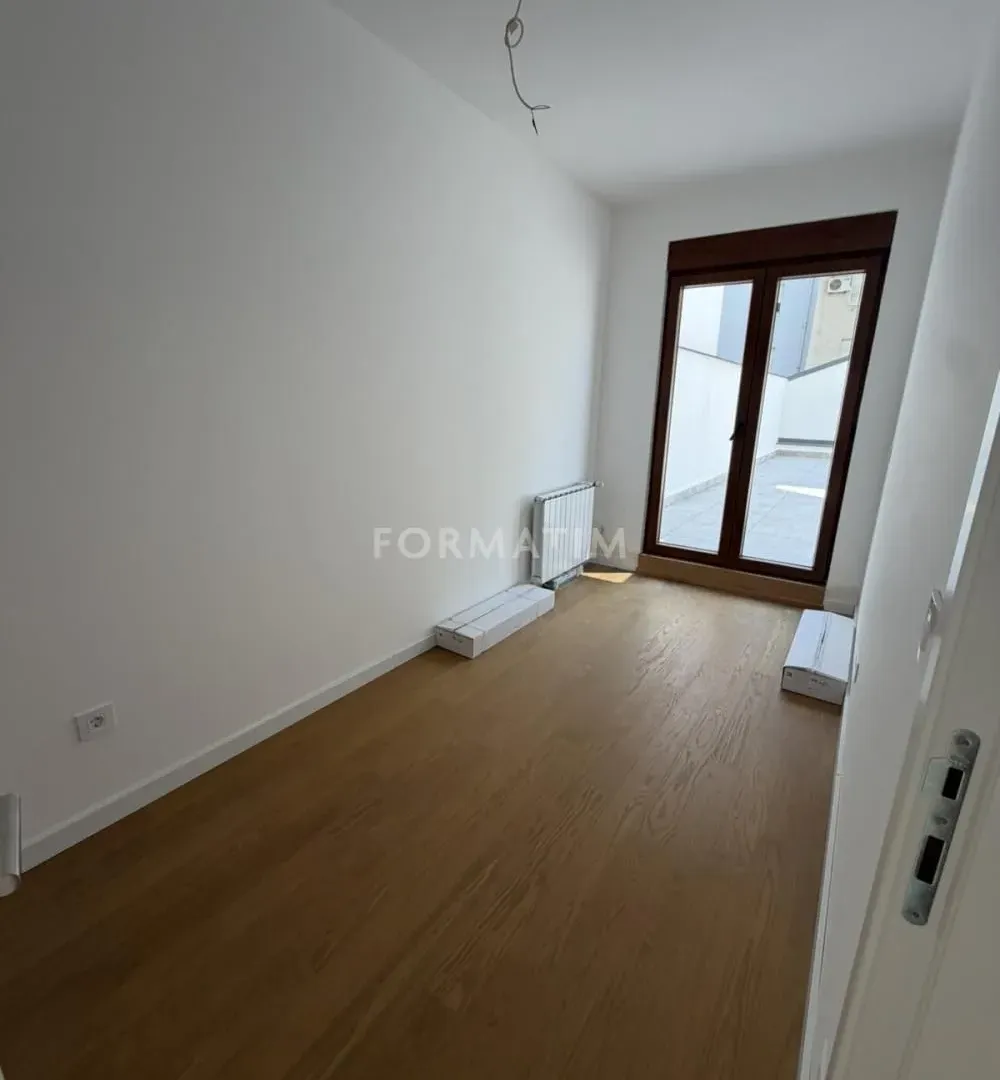 Rent, two bedroom apartment, 55m², Đeram Pijaca, Beograd