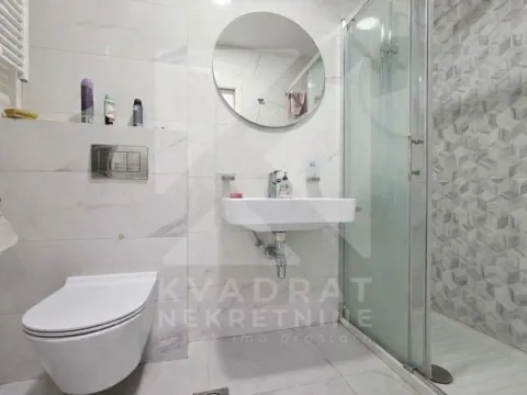 Izdavanje, jednosoban stan, 50m², Central Point, Podgorica - image 6