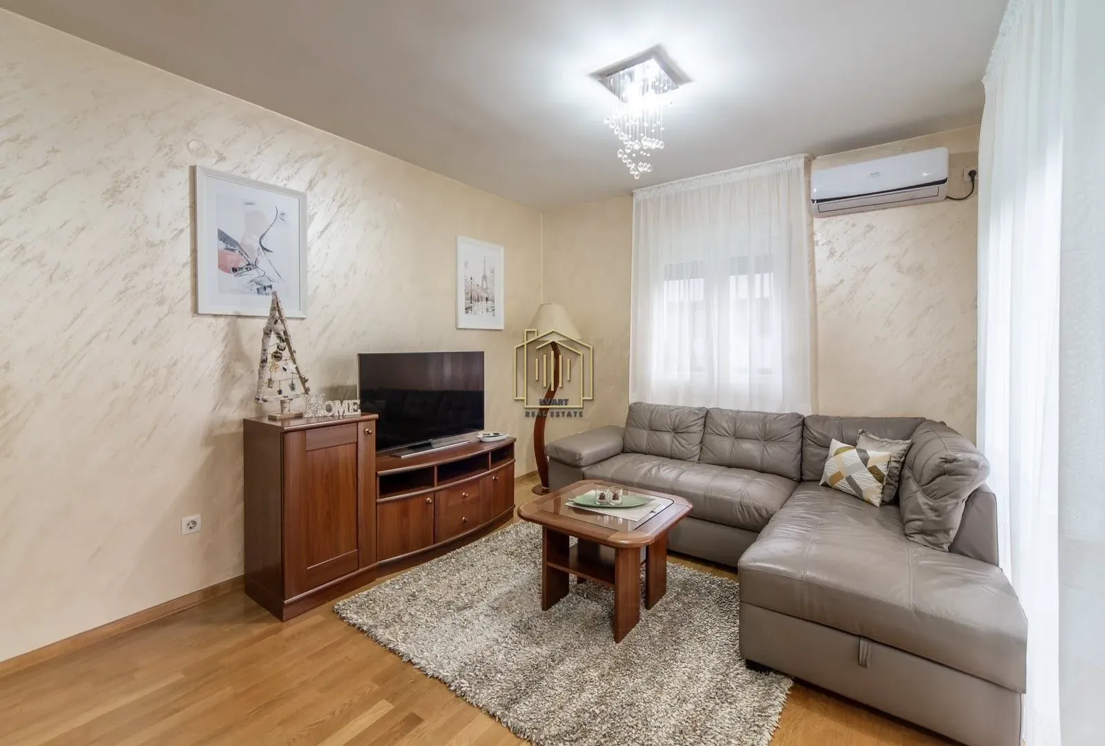 Izdavanje, dvosoban stan, 56m², Momišići, Podgorica