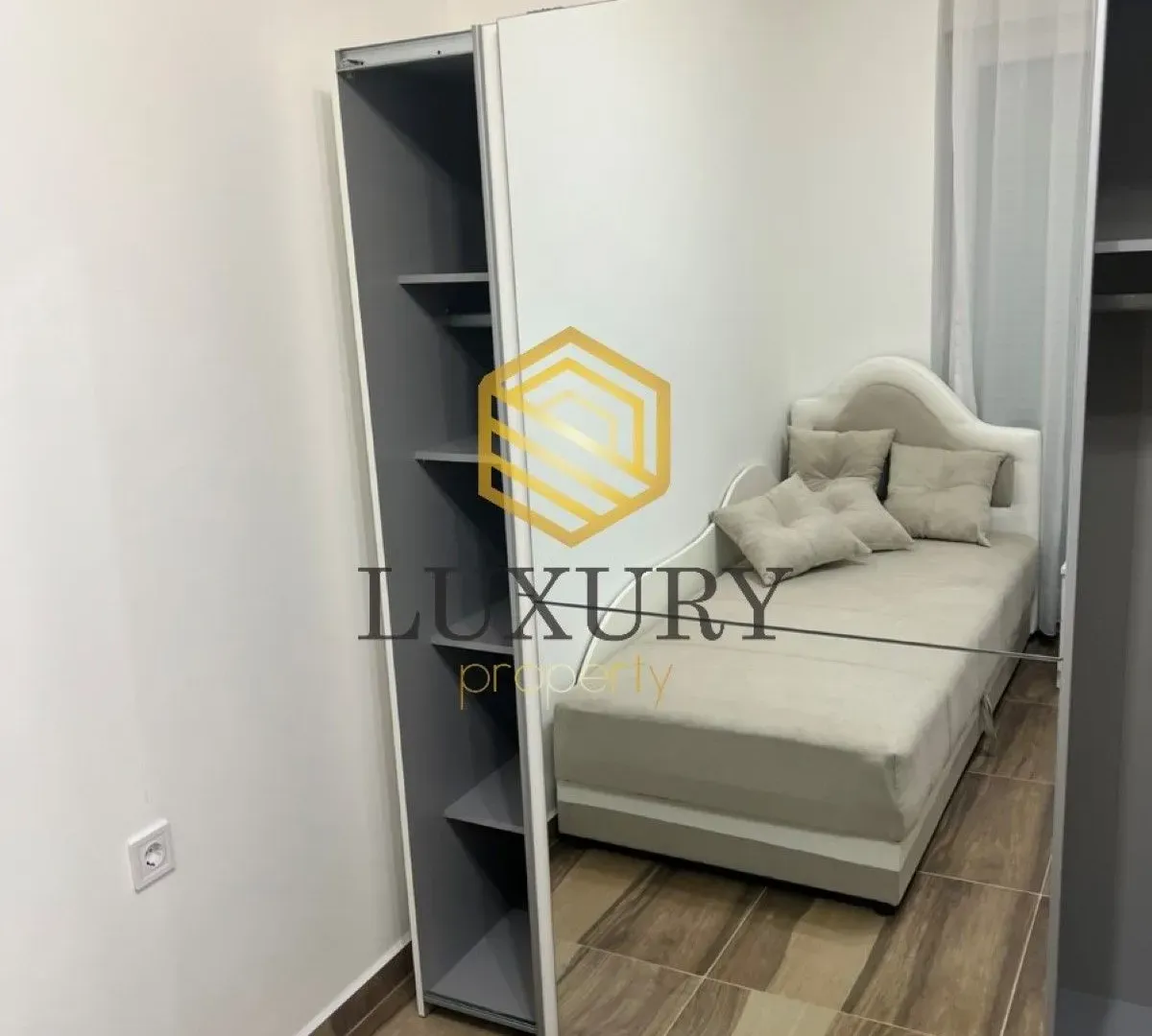 Rent, two bedroom apartment, 76m², Central Point, Podgorica
