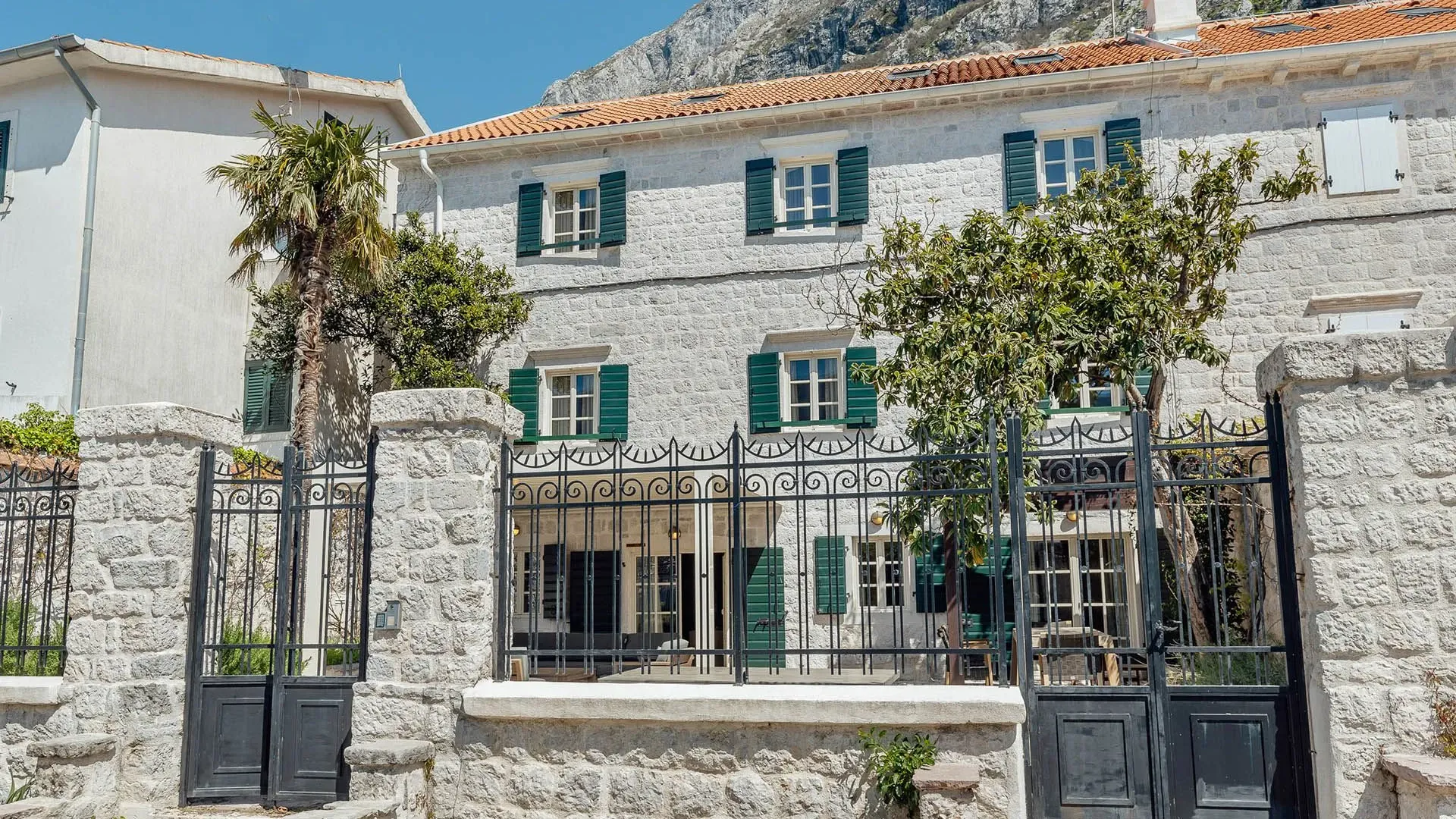 Prodaja, kuća, 490m², Kotor, Crna Gora