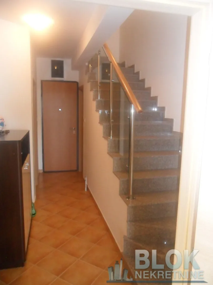 Rent, three bedroom apartment, 110m², Preko Morače, Podgorica