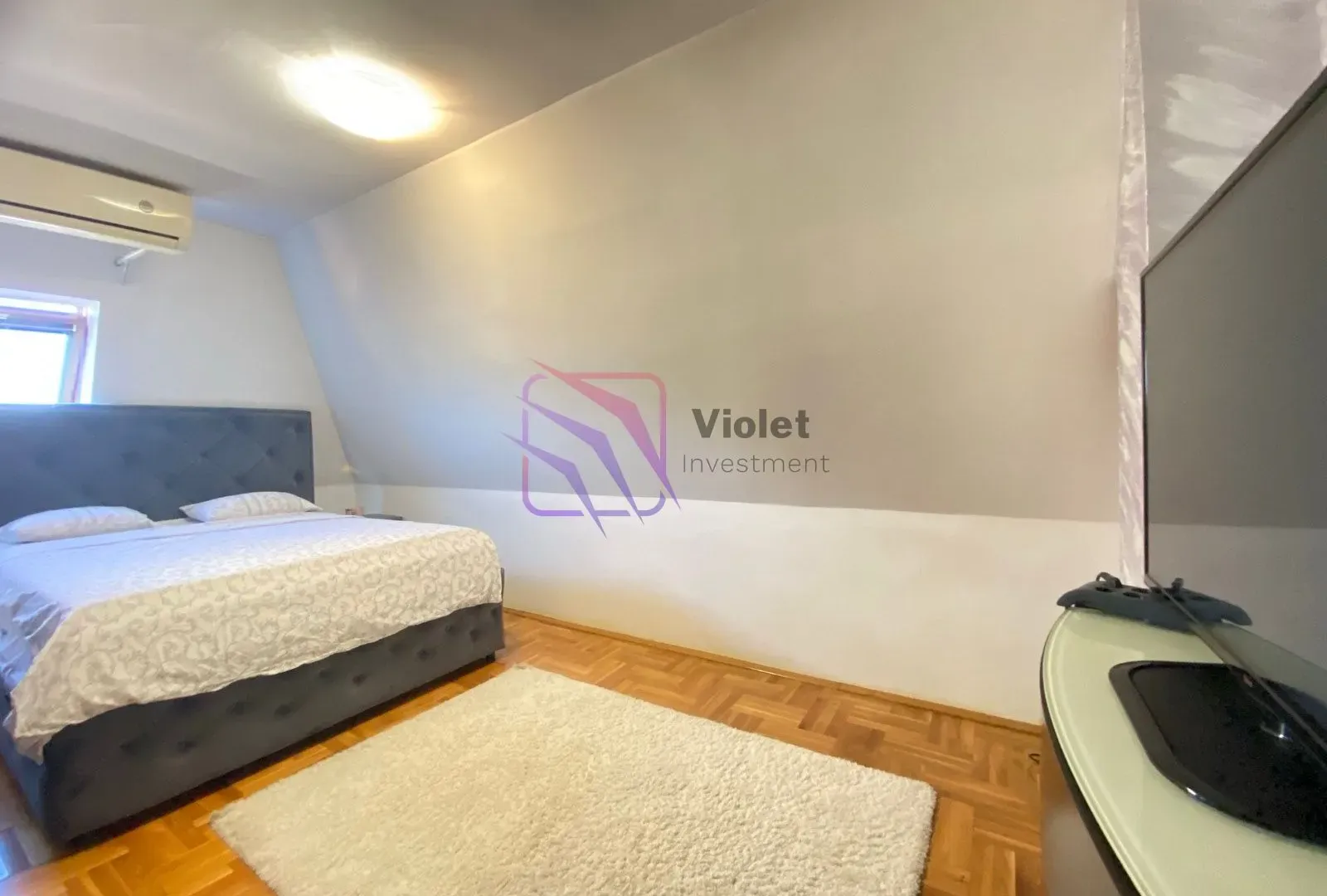 Prodaja, trosoban stan, 86m², Centar, Podgorica