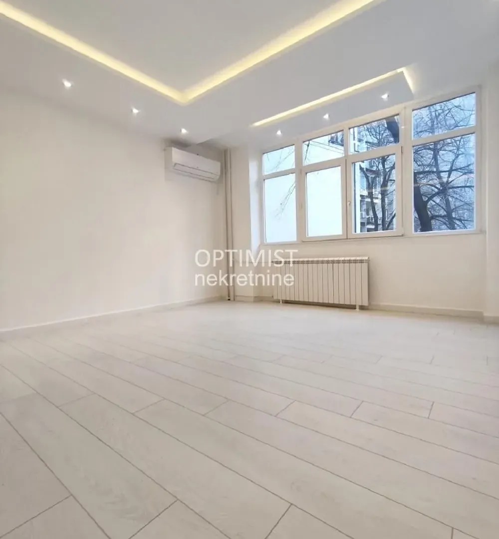 Prodaja, dvosoban stan, 55m², Stari Grad, Beograd