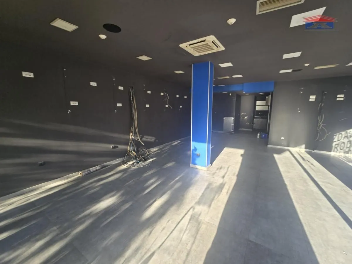 Rent, office space, 306m², Grbavica, Novi Sad Sve Podlokacije