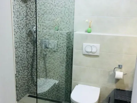 Prodaja, dvosoban stan, 68m², Budva, Crna Gora - image 9