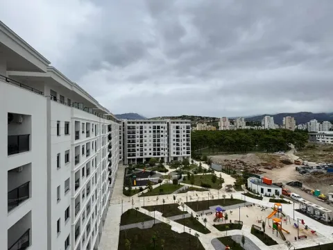 Izdavanje, stan, 64m², Tološka šuma, Podgorica - image 3