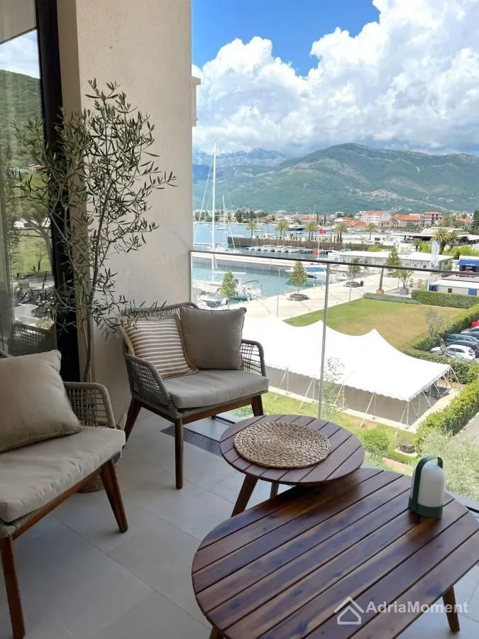 Prodaja, jednosoban stan, 77m², Porto Montenegro, Tivat