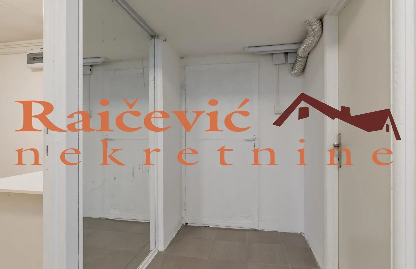 Prodaja, dvosoban stan, 43m², Savski Venac, Beograd