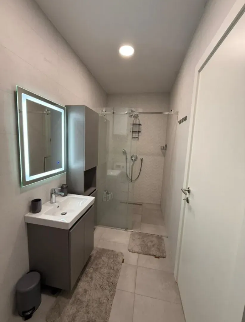 Rent, one bedroom apartment, 65m², Centar, Bar