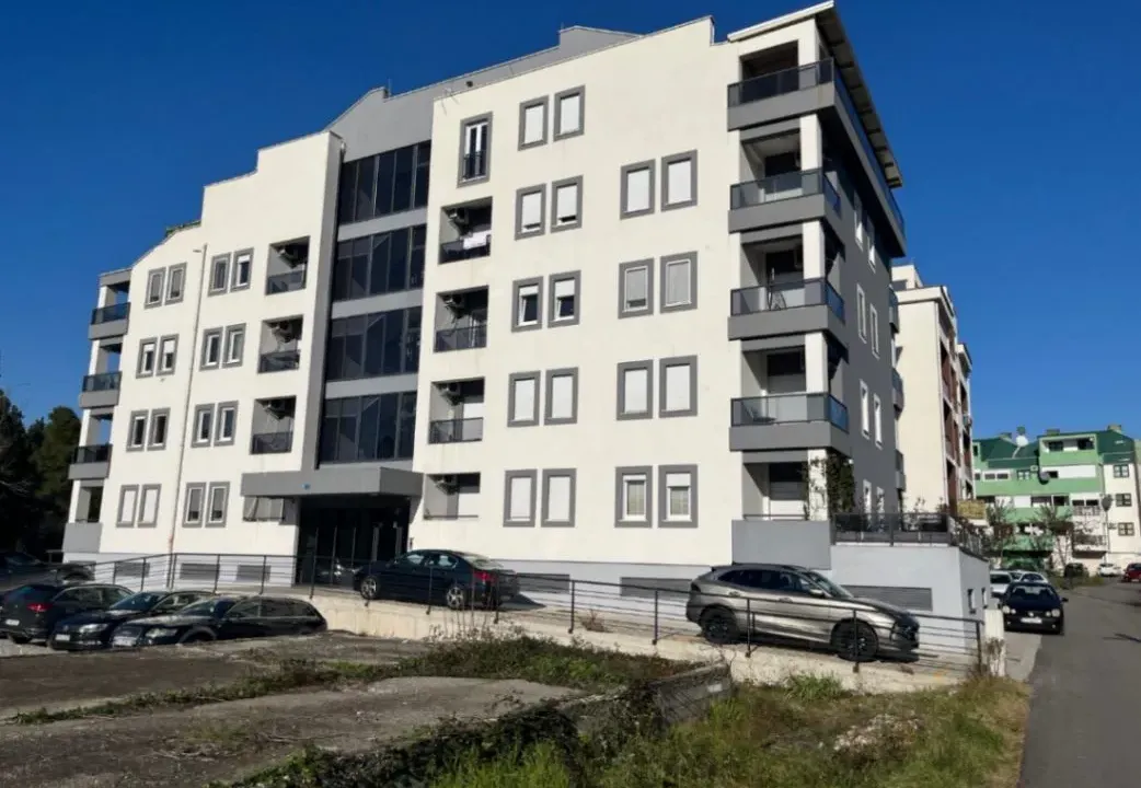 Prodaja, dvosoban stan, 67m², Riverside, Podgorica