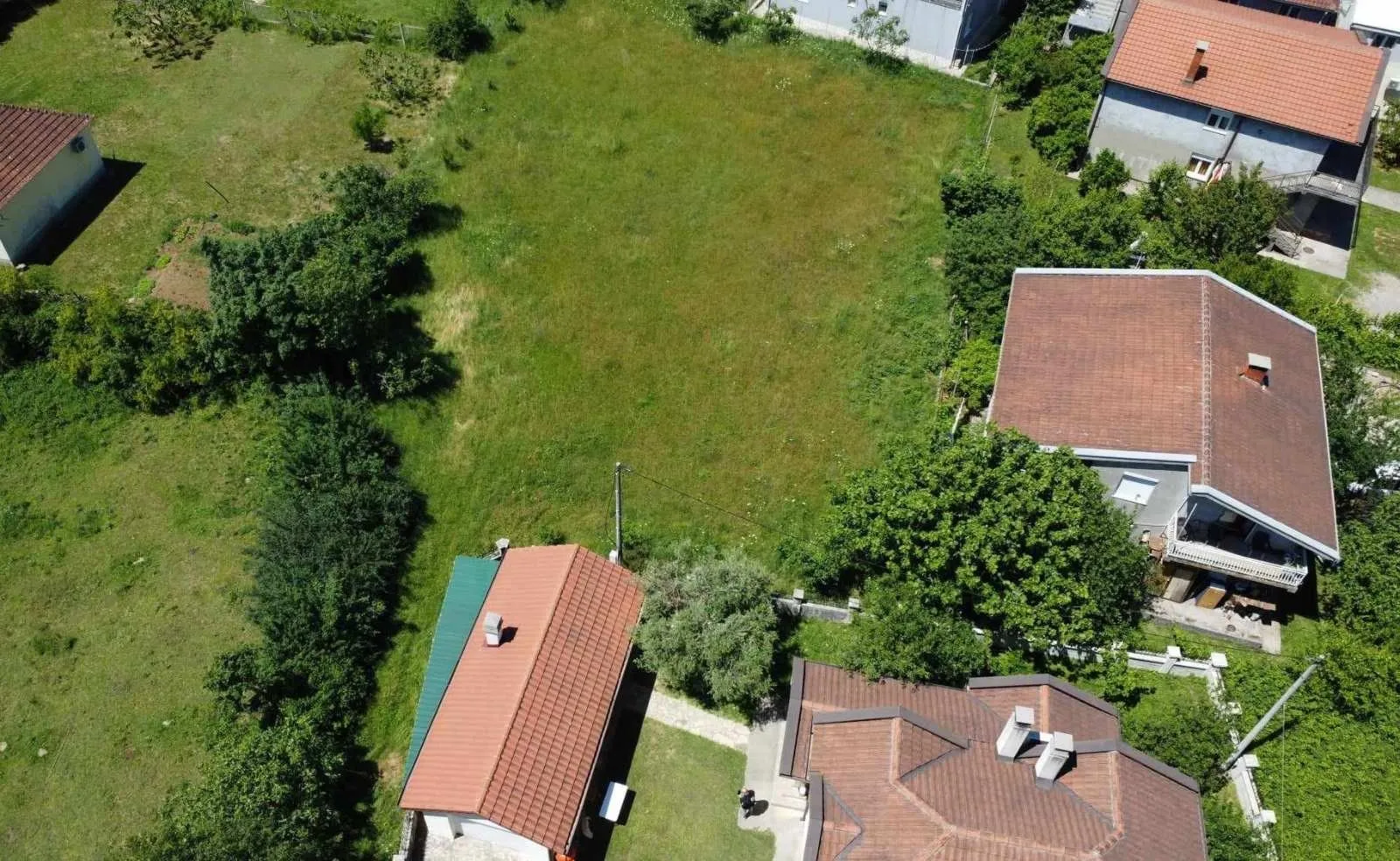 Prodaja, plac, 1300m², Masline, Podgorica