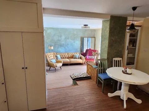 Prodaja, kuća, 100m², Budva, Crna Gora - image 13