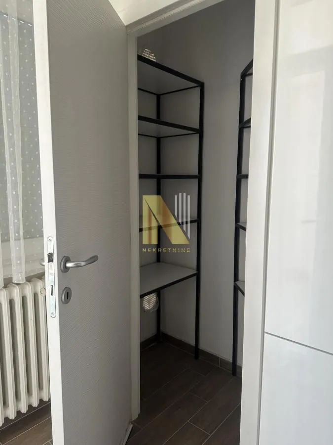 Prodaja, trosoban stan, 64m², Liman 4, Novi Sad Sve Podlokacije