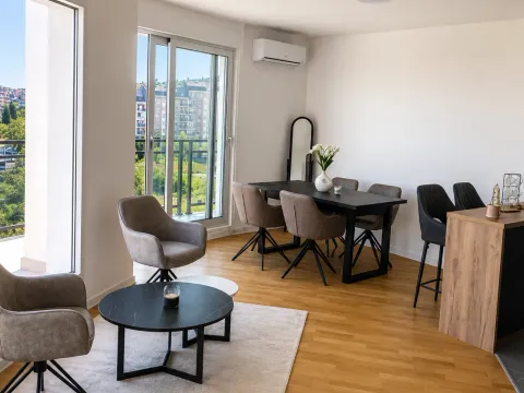 Izdavanje, dvosoban stan, 103m², Ljubović, Podgorica - image 2