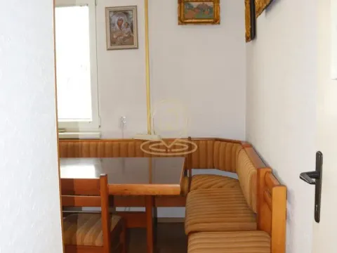 Izdavanje, dvosoban stan, 48m², Kragujevac, Srbija - image 7