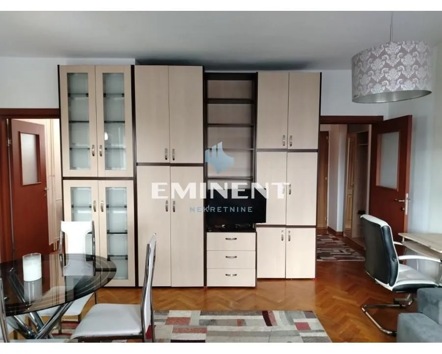 Izdavanje, stan, 40m², Voždovac Sve Podlokacije, Beograd