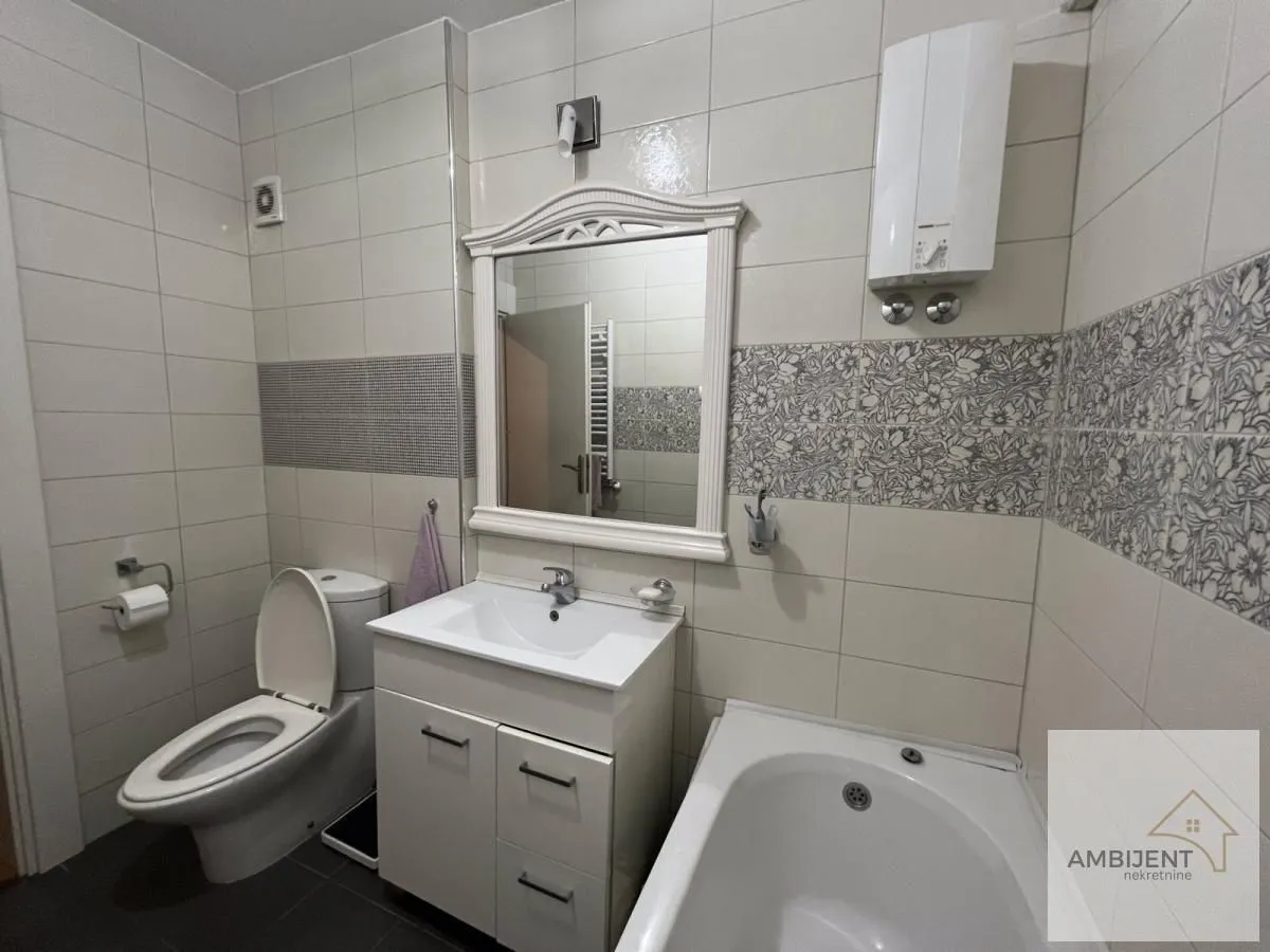 Prodaja, četvorosoban stan, 160m², Vračar Hram, Vračar Sve Podlokacije