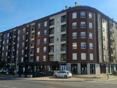 Prodaja, garsonjera, 50m², Zabjelo, Podgorica - image 1