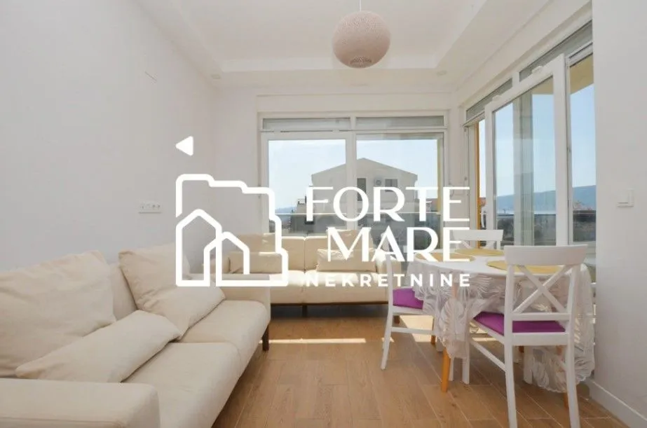 Sale, two bedroom apartment, 50m², Bijela, Herceg Novi