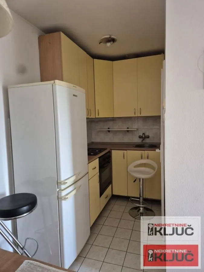 Rent, one bedroom apartment, 42m², Socijalno, Novi Sad Sve Podlokacije