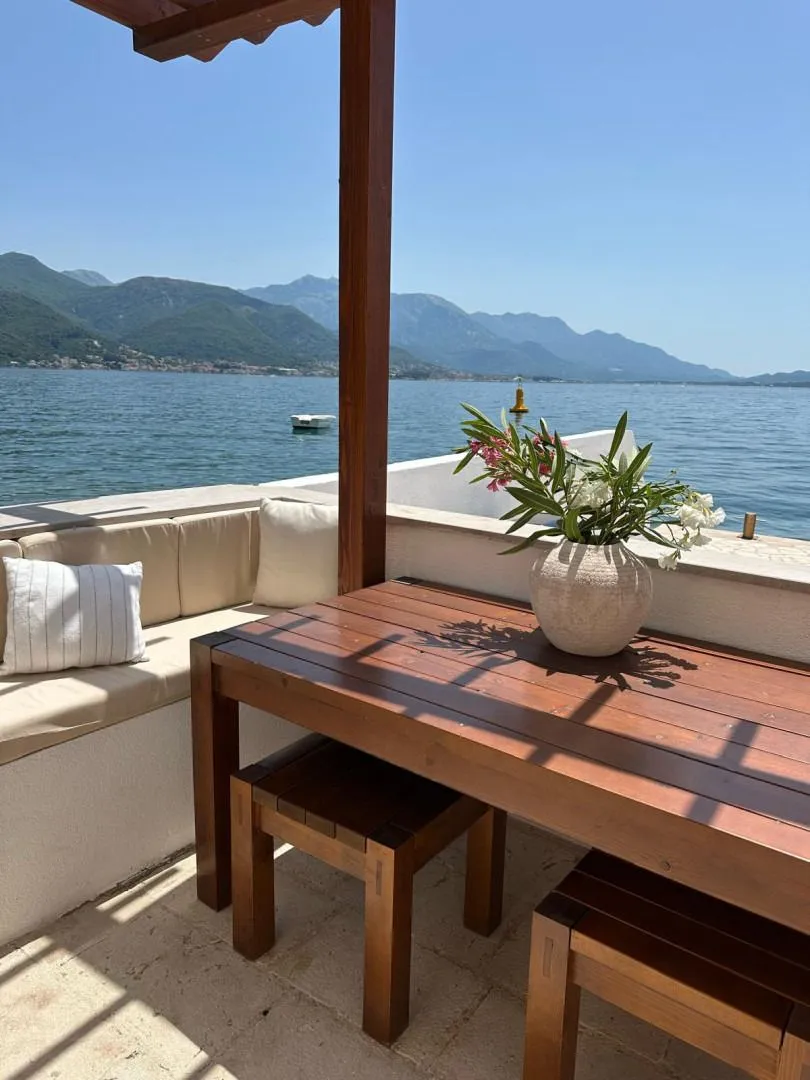 Prodaja, kuća, 110m², Herceg Novi, Crna Gora