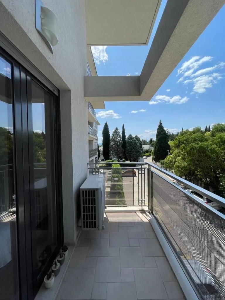 Prodaja, jednosoban stan, 40m², Gorica C, Podgorica