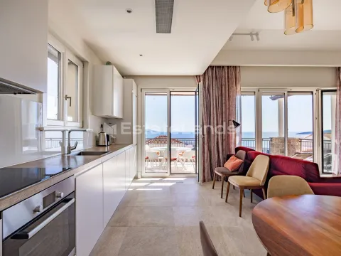 Izdavanje, dvosoban stan, 100m², Luštica Bay, Tivat - image 4