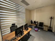 Sale, office space, 370m², Blok 9, Podgorica - image 2