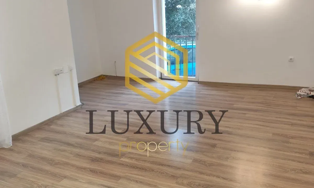 Izdavanje, dvosoban stan, 90m², Gorica C, Podgorica