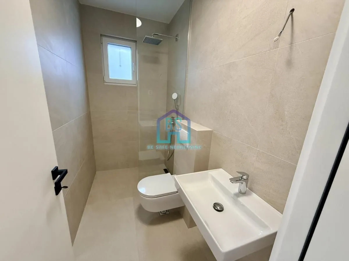 Prodaja, stan, 174m², Telep, Novi Sad Sve Podlokacije