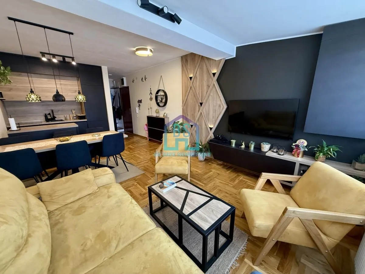 Prodaja, trosoban stan, 72m², Detelinara, Novi Sad Sve Podlokacije
