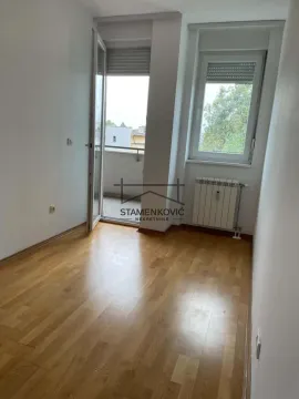 Prodaja, četvorosoban stan, 90m², Adamovićevo Naselje, Novi Sad Sve Podlokacije - image 8