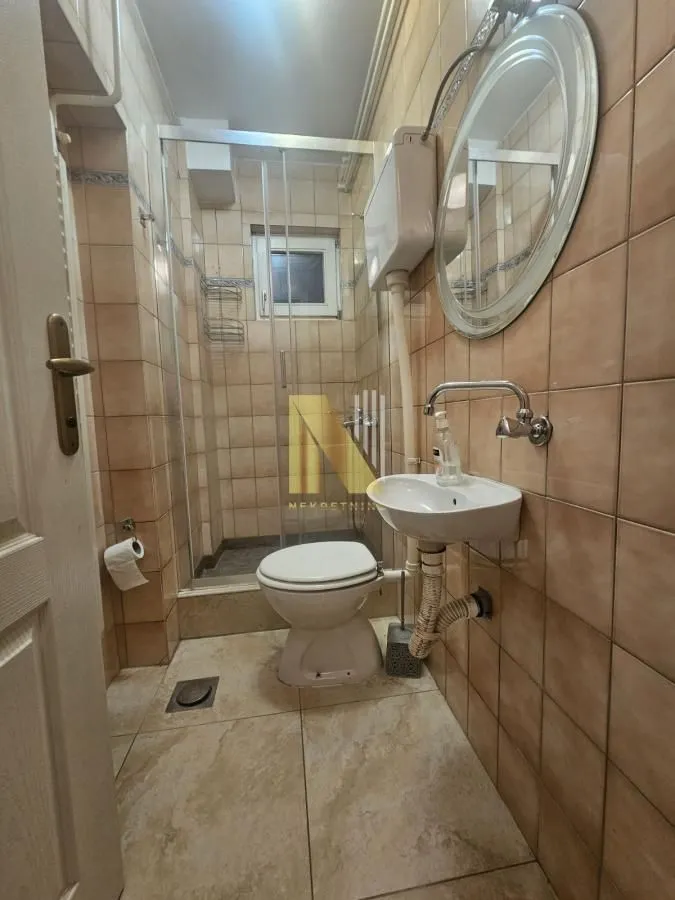 Izdavanje, dvosoban stan, 58m², Podbara, Novi Sad Sve Podlokacije
