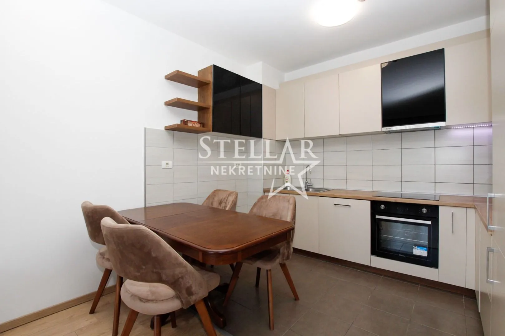 Rent, two bedroom apartment, 75m², City Kvart, Podgorica